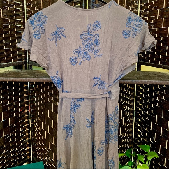 MOD REF Midi Dress, Flutter Sleeves, Size S - Picture 4 of 8